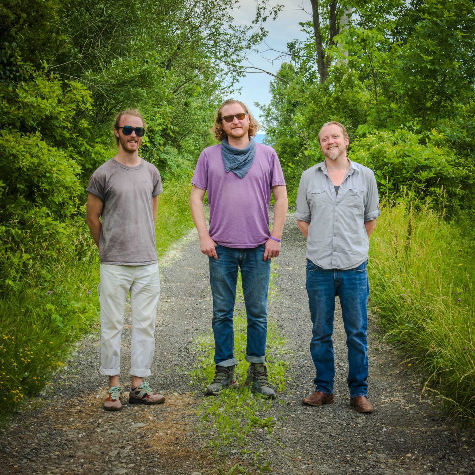 Biotonic trio: on a country road